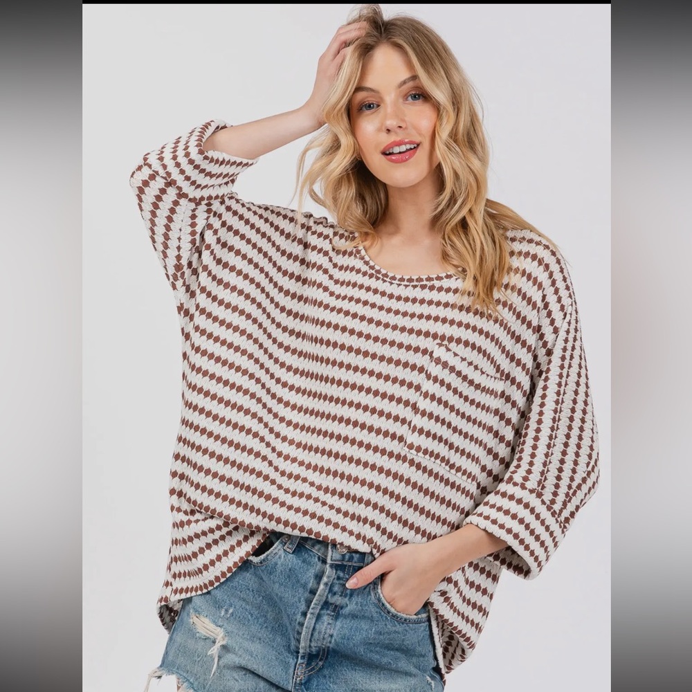 11 Knit Striped Round Neckline Top